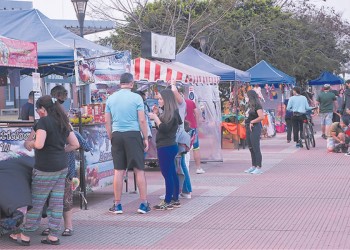 Llega la Carpa Cultural a la costanera posadeña