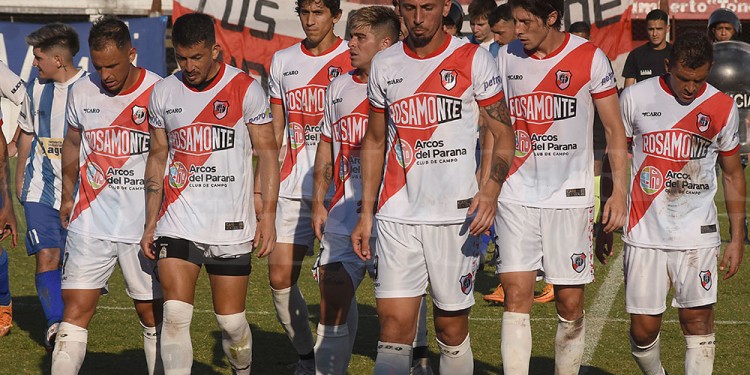 EN BUSCA DE LA VENTAJA. El elenco franjeado intentará aprovechar su localía para adelantarse en la serie. En Villa Sarita, La Franja nunca perdió con Sol.