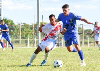En un partido polémico, Guaraní se despidió del Regional Amateur