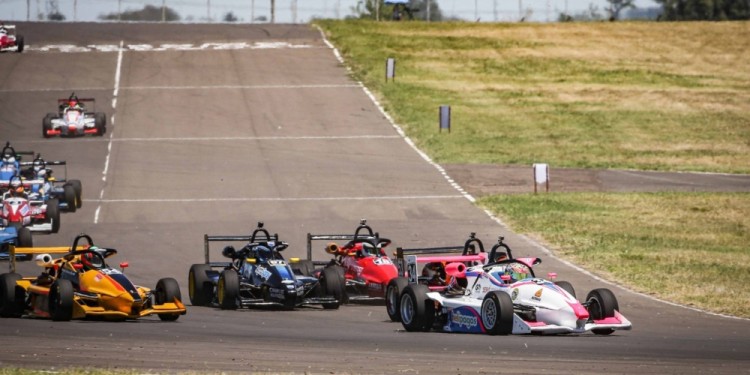 PROTAGONISTA. Mairu Herrera acelerará ante su público en el Rosamonte.