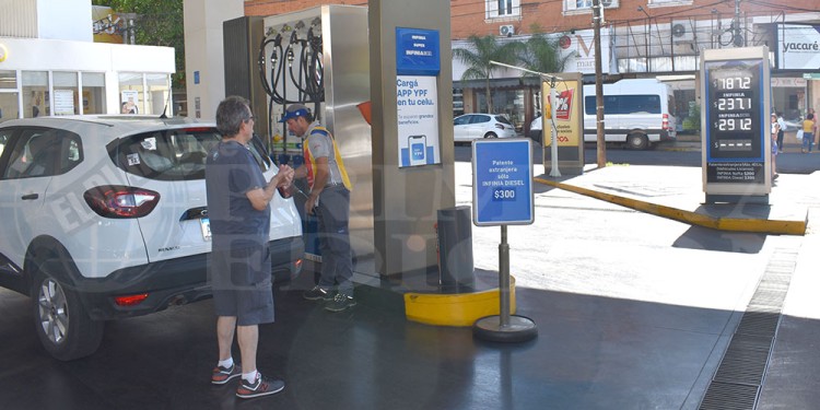 MODIFICACIONES. En diciembre del año pasado, la diferencia en la Infinia Diésel era de 66 pesos.