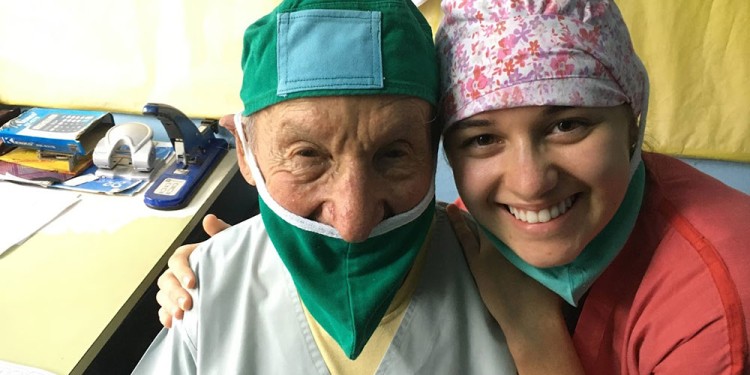 EN LOS ÚLTIMOS AÑOS. Otto iba a la clínica a cargar historias clínicas.