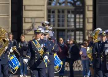 El primer ministro de Suecia anunció la vuelta del servicio militar civil