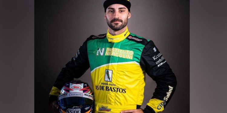 CUMPLIÓ UN SUEÑO. En la temporada pasada, Tomás corrió en el TC Pista Mouras en la fecha de Posadas.