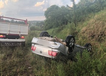 Chocó, volcó y milagrosamente salió ilesa