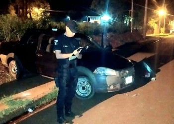 Paraguayo trató de evadir un control en la ruta 12, despistó, quiso escapar a los tiros y resultó herido