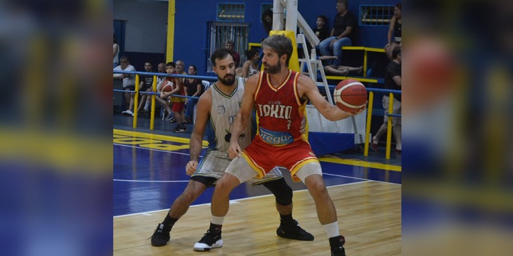 PREVIA. Tokio y Mitre se enfrentaron en un amistoso de pretemporada (Archivo)