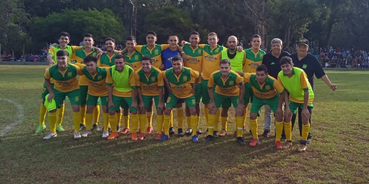 QUIERE ENTRAR. Barrio Obrero buscará apoderarse de la plaza al Provincial.