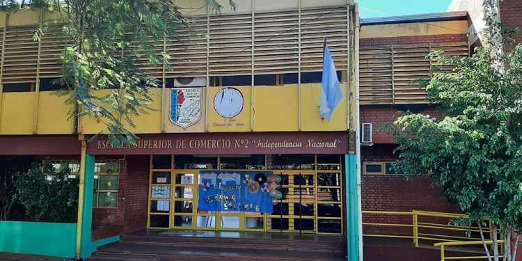 EN RECHAZO. Hoy volverán a reunirse en la institución y presentarán una notificación formal a las autoridades.