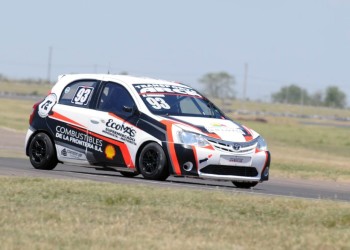 Turismo Pista: Badaracco ganó su serie en Entre Ríos