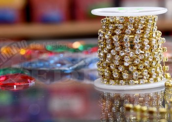 Las plumas y lentejuelas para el Carnaval 2023, con subas del 100% en los precios