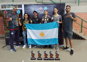 Kick Boxing: Se volvieron con varios cinturones del Paraguay