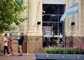 El paro bancario se siente en Posadas