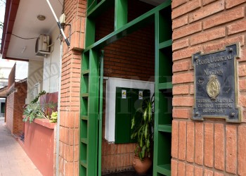 Lo declararon en rebeldía por “quedarse dormido”