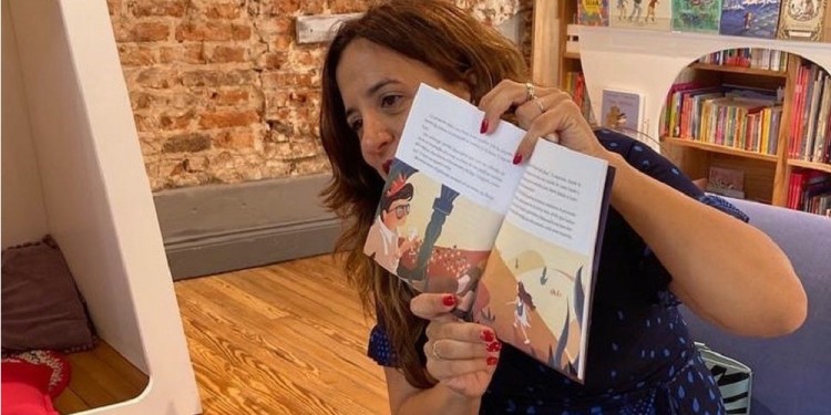 NIÑA EMPODERADA. Una protagonista que, a través de un viaje de autoconocimiento, supera desafíos y descubre cuán fuerte es.