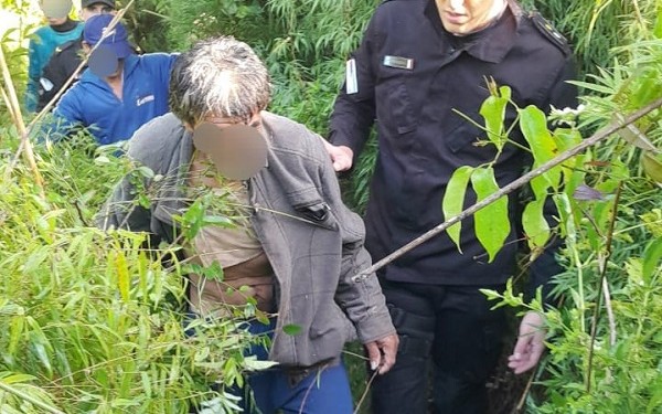 Rescataron a un hombre que estaba desaparecido en el monte