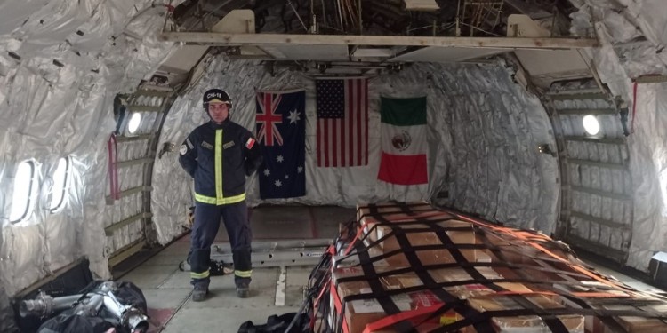 SANGRE MISIONERA. Marcelo Saucedo es el único bombero voluntario argentino que integra el equipo de rescate internacional USAR.