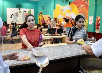 Este miércoles abrió el comedor universitario en Posadas