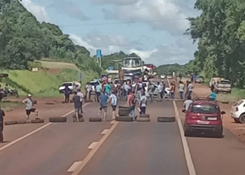 San Vicente: corte de ruta de tabacaleros en la ruta 14