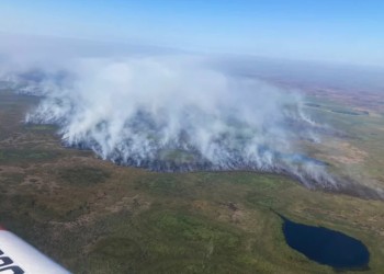 El fuego sigue arrasando en Corrientes: hay 15 focos de incendio