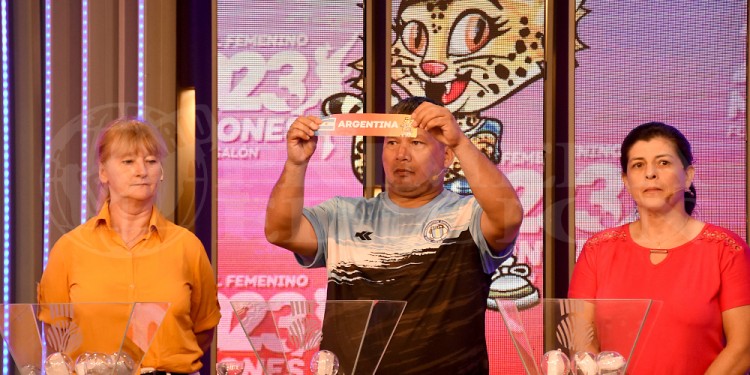 El misionero Freddy Cuba, histórico jugador de la Selección Argentina de futsal, fue uno de los elegidos a la hora del sorteo.