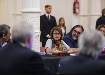 Nación acordó aumento del 33,5% con los gremios en la paritaria nacional docente