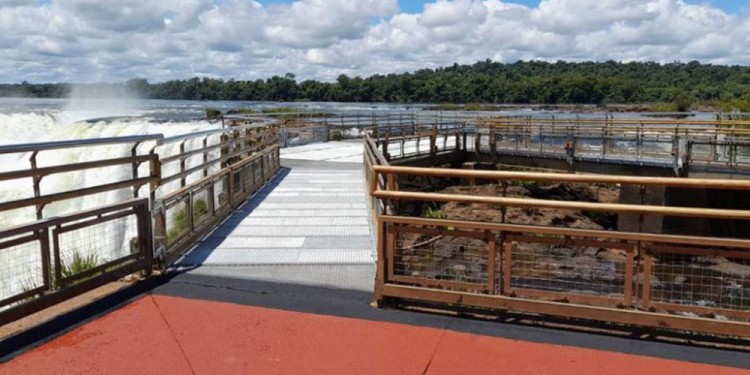 A fines de febrero habilitaron las nuevas pasarelas en el circuito más visitado de Cataratas.
