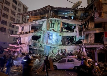 Más de 3.800 muertos por un devastador terremoto en Turquía y Siria
