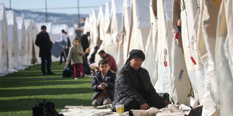 Seis días después del sismo, siguen los rescates en Siria y Turquía