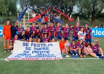 Con un gol de Cecilia López, San Lorenzo se subió a la cima