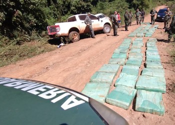 Secuestraron tres camionetas repletas de marihuana
