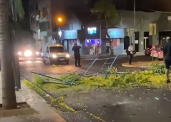 Cayó andamio de una obra en construcción en el centro de Posadas