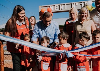 En Apóstoles se inauguró el nuevo edificio del NENI 18