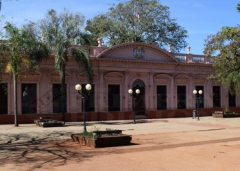 Día de la Mujer: asueto administrativo y escolar en Misiones