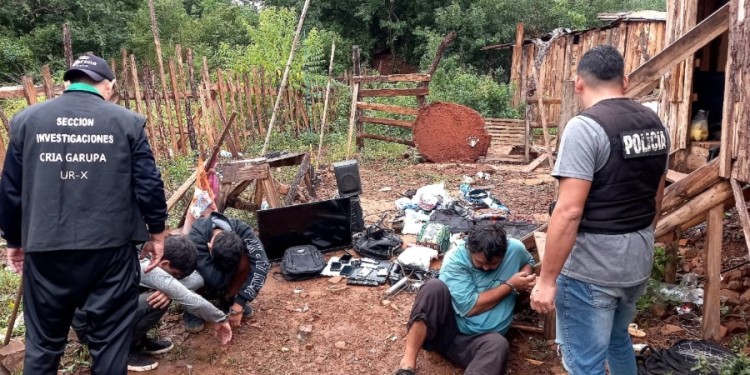 SOSPECHOSOS. Los tres detenidos residen en Villa Cabello y hace un mes frecuentan el asentamiento en Candelaria.