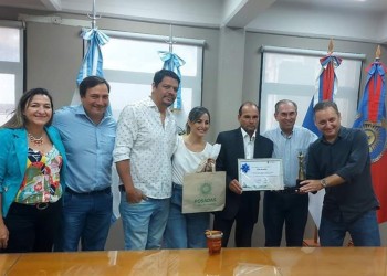 Emotiva distinción a “Joven y Gastado”