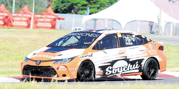 EN CONDICIONES. En el Corolla de “Facu” Bustos se mejoró el motor.