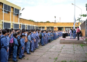 Estudiantes de la EPET 1 realizarán una sentada este lunes por mejoras edilicias