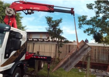 Una parte de la Escuela de Comercio 1 de Oberá sigue destechada y en refacción