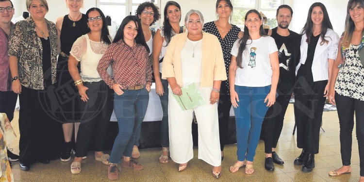 PROTAGONISTAS. Referentes y diseñadores del programa Ruta del Diseño Misionero que promueven la moda local.  Foto: M. Colman.