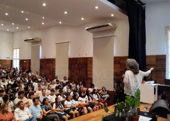 “La loca del taper” presentó su libro en Posadas