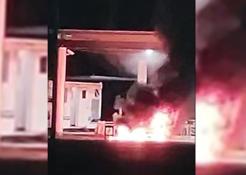 Se incendió una moto en el puente y los trabajadores vuelven a exigir más controles