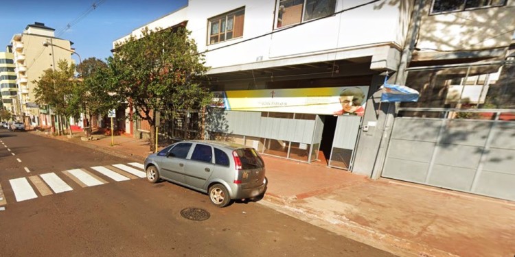 Oberá: El Instituto San Pablo II está ubicado sobre avenida Sarmiento de la Capital del Monte / Imagen Google Street View