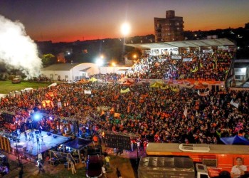 Fernando Meza se lanzó como candidato a Intendente frente a más de 7 mil personas