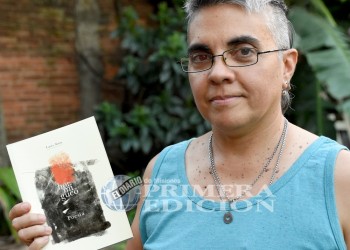 Laura Abián presentó  su libro “Hormigueo”