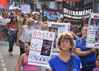 Paridad laboral y justicia por las víctimas de femicidio, los ejes del #8M en Posadas