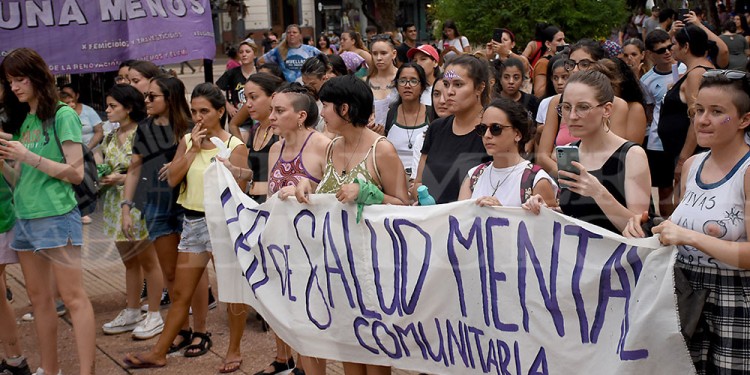 Paridad laboral y justicia por las víctimas de femicidio, los ejes del #8M en Posadas
