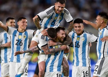 Argentina derrotó a Panamá en la fiesta del Campeón del Mundo