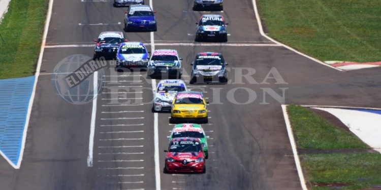 CALIENTAN MOTORES. Las distintas categorías que intervienen en el Zonal se ponen a punto para el arranque.