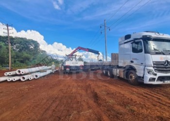 Reemplazan postes y cableado en Apóstoles